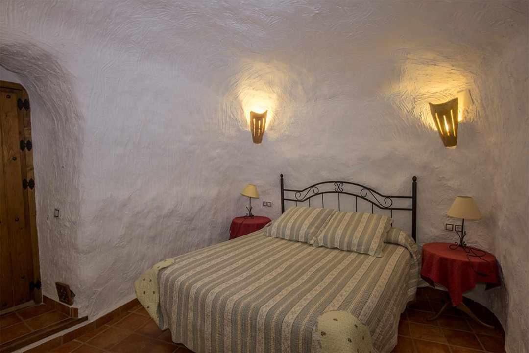 Casas Cueva El Mirador De Galera Guest House Exterior photo