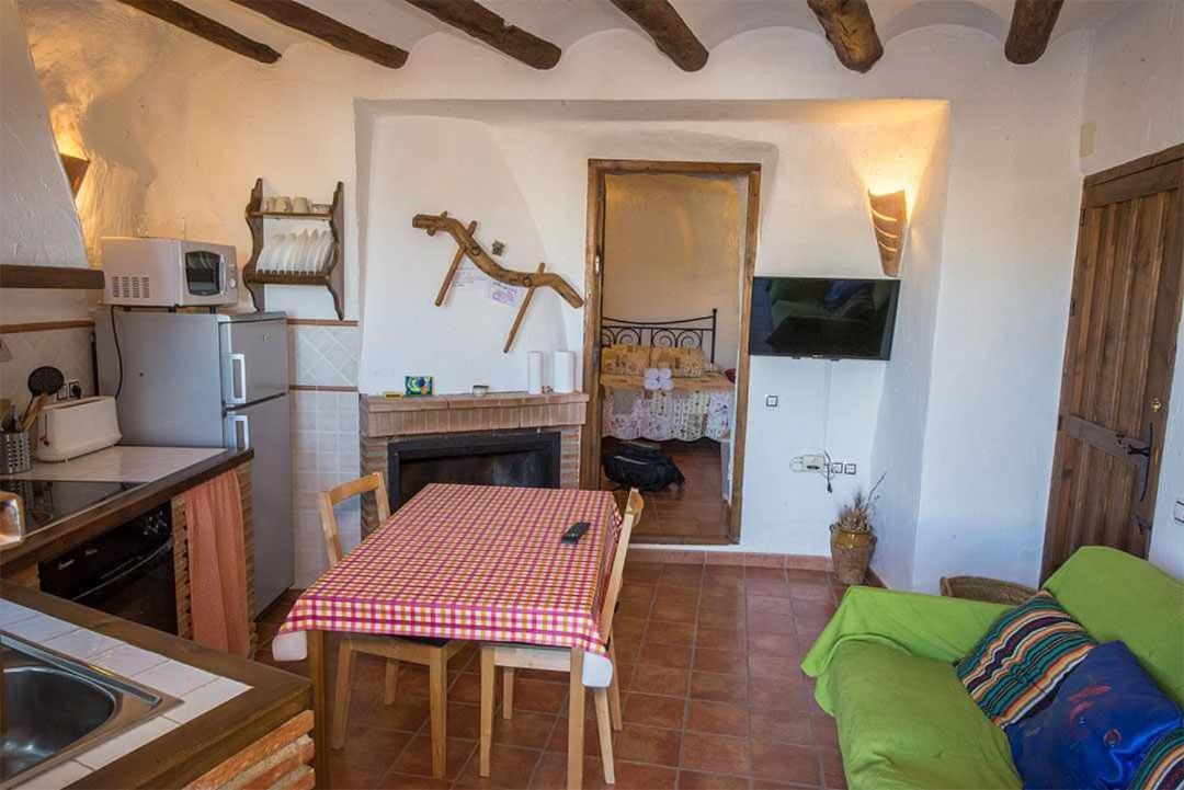 Casas Cueva El Mirador De Galera Guest House Exterior photo